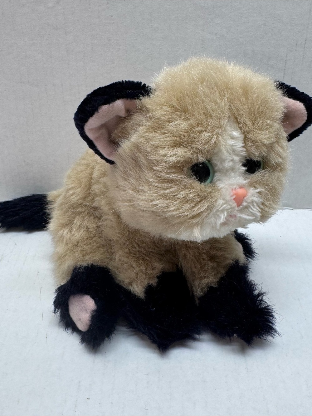 Vintage Tyco Kitty Kitty Kittens  Plush Purr Rattle Tan Black 1992 Green Eyes